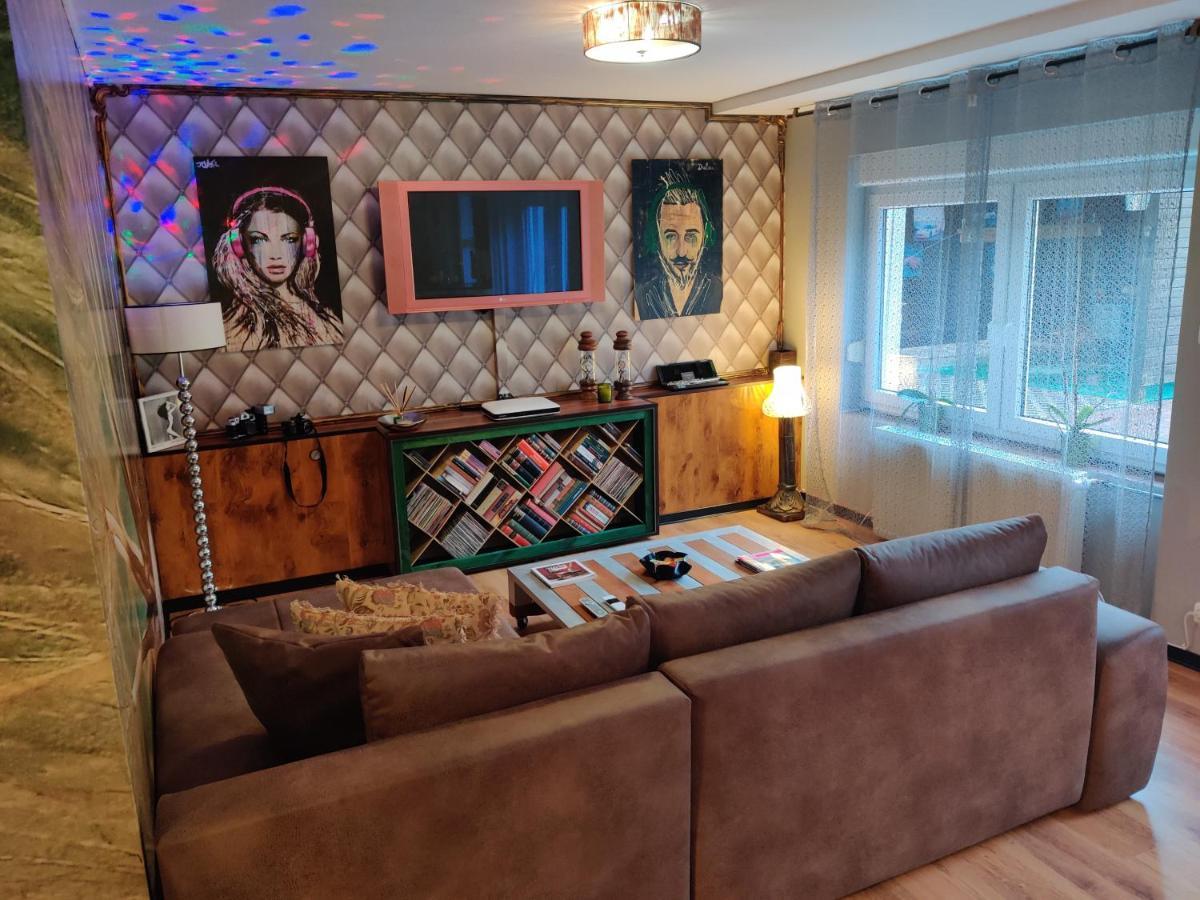 Feel Like Home / Fuhl Dich Wie Zu Hause 부헨보이렌 외부 사진